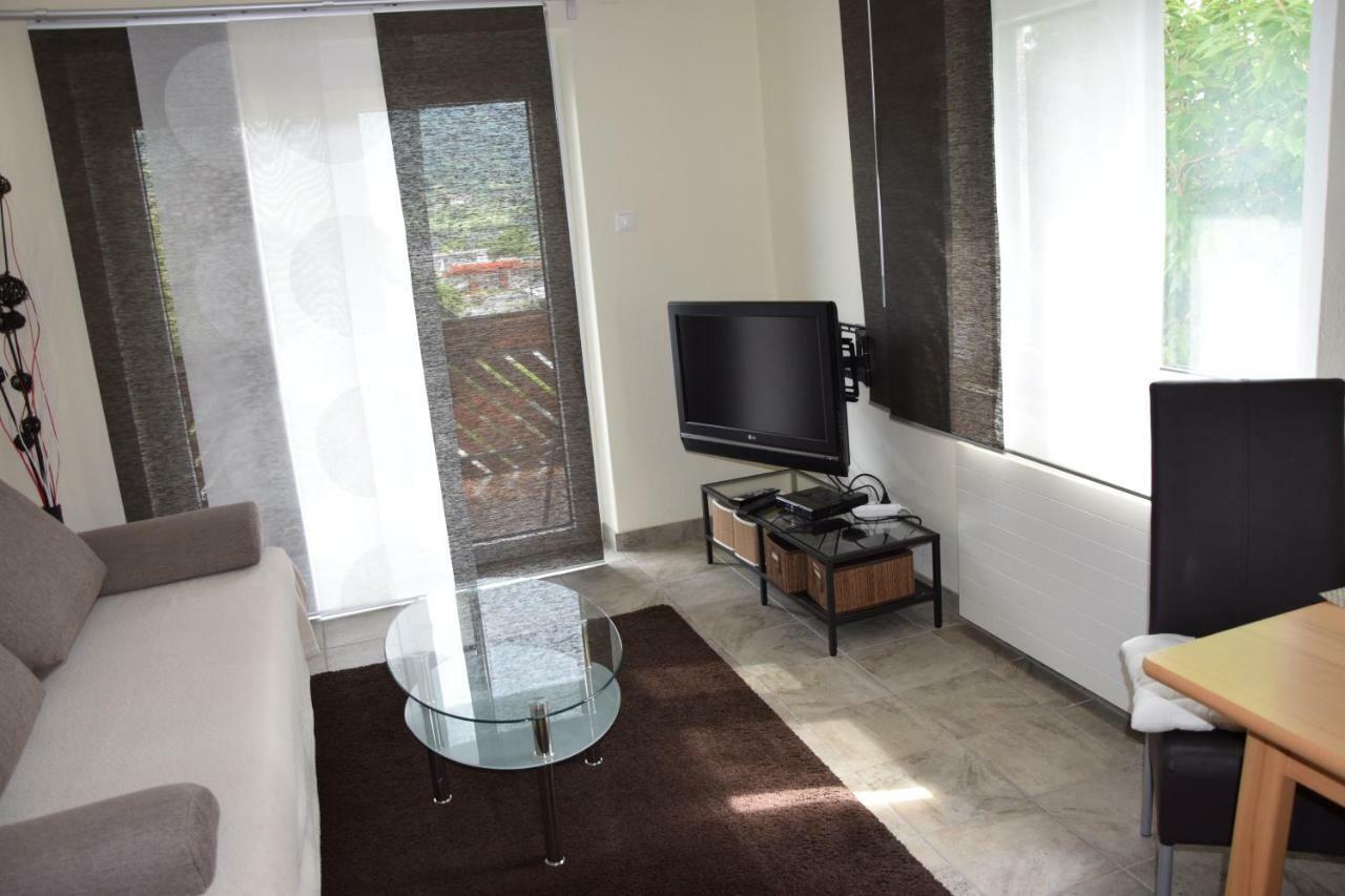 Appartement Stichauner Tschoran Eksteriør bilde
